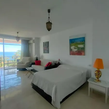 Santa Clara Mar Azul * 토레몰리노스